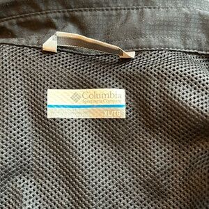 Men’s Columbia, extra large, tall, fishing shirt